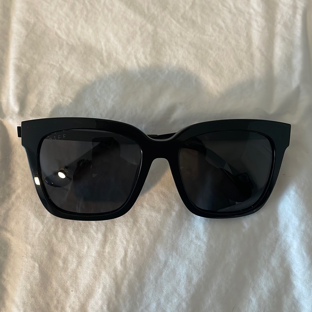 Diff Bella Polarized Sunglasses